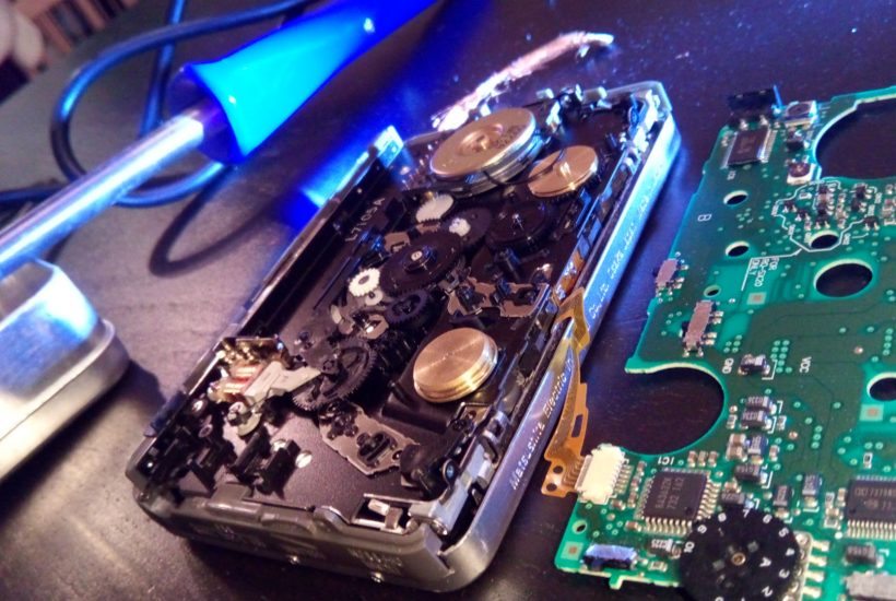 walkmanszetszedett1990px