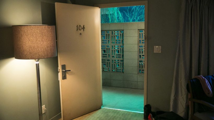 دانلود رایگان سریال اتاق 104 "Room 104"