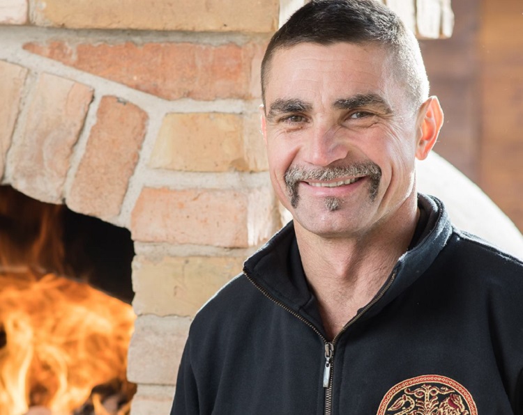 Amerikai film készülhet a viszkis rabló történetéből