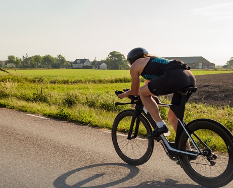 Biciklizés Londonból Svédországba