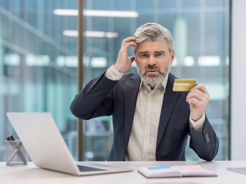 Online vásárlás közben a csaló webshopok rejtett veszélyei gyakran észrevétlenek