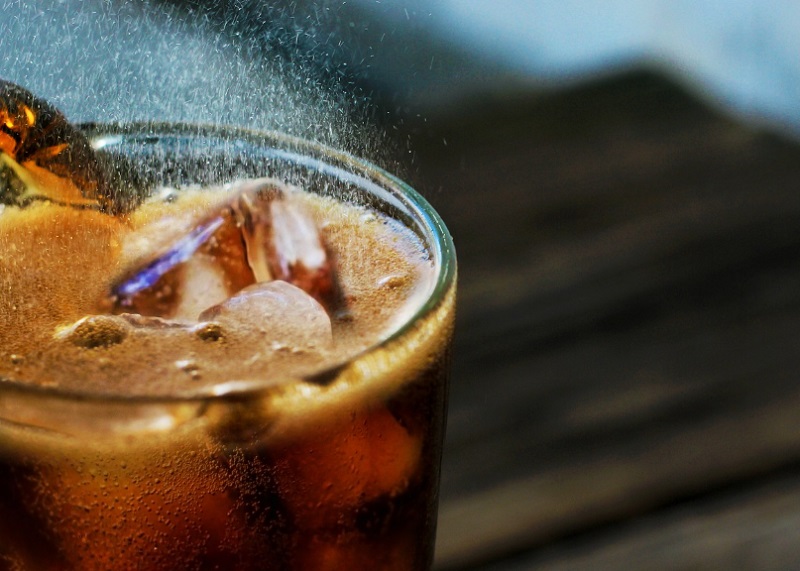 Cukros üdítők fogyasztása