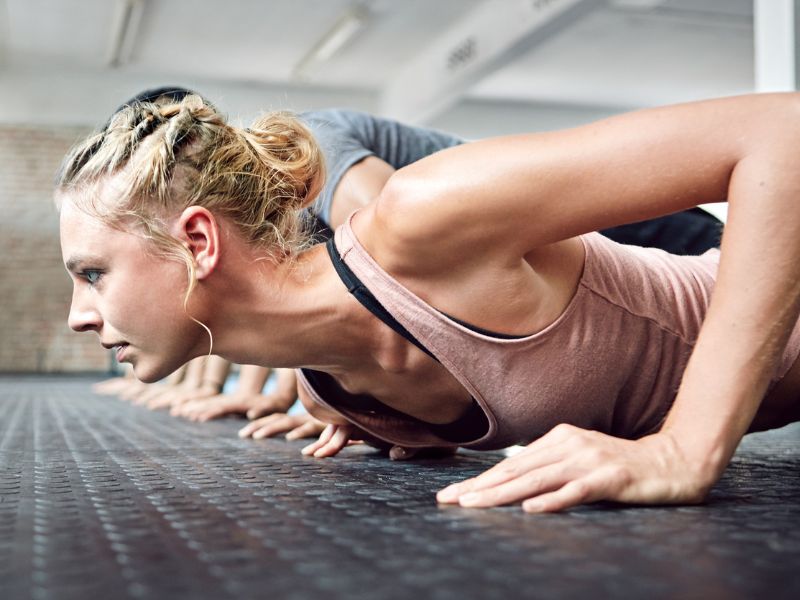 Miért segíthet a káromkodás edzés közben átlépni a határaidat?