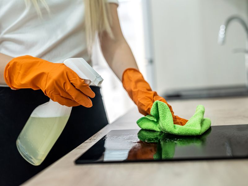 Egyszerű megoldások drága és felesleges tisztítószerek helyett