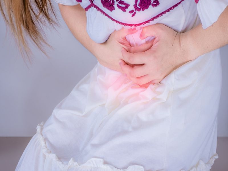 Hasfájás hónapokig: dinnye méretű hajcsomó volt a tinédzser gyomrában