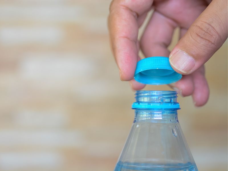 káros lehet a műanyag palackkáros lehet a műanyag palack