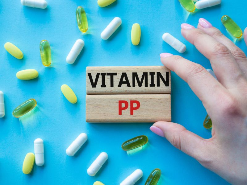PP-vitamin forrásai: húsok, halak, magvak és zöldségek biztosítják a napi adagot