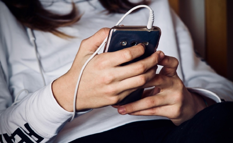 Szülők telefonálási szokásai és serdülők