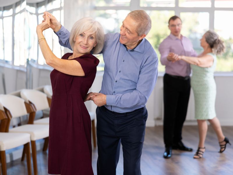 Tánc, zene, festés – mind hozzájárul az agy fitten tartása természetes módjához