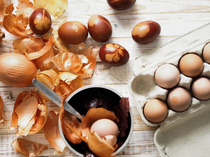 Így készíthető természetes tojásfesték
