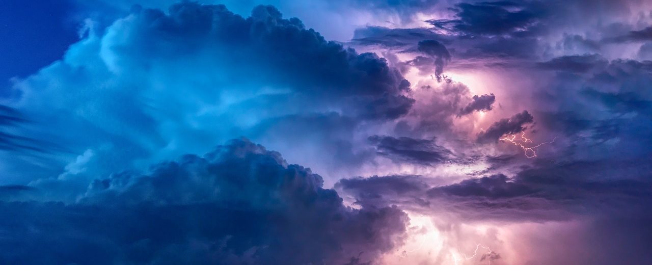 Zivatar veszélyjelzés