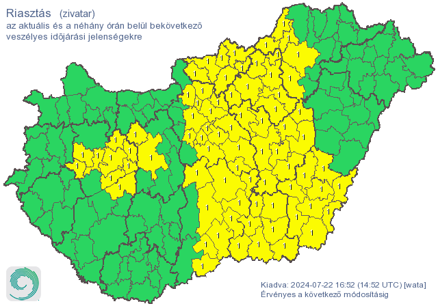 Zivatar és felhőszakadás miatt adtak ki riasztást
